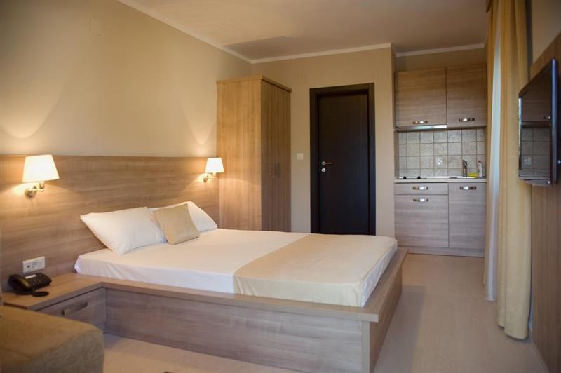 Vila V Lux Apartments Petrovac ภายนอก รูปภาพ